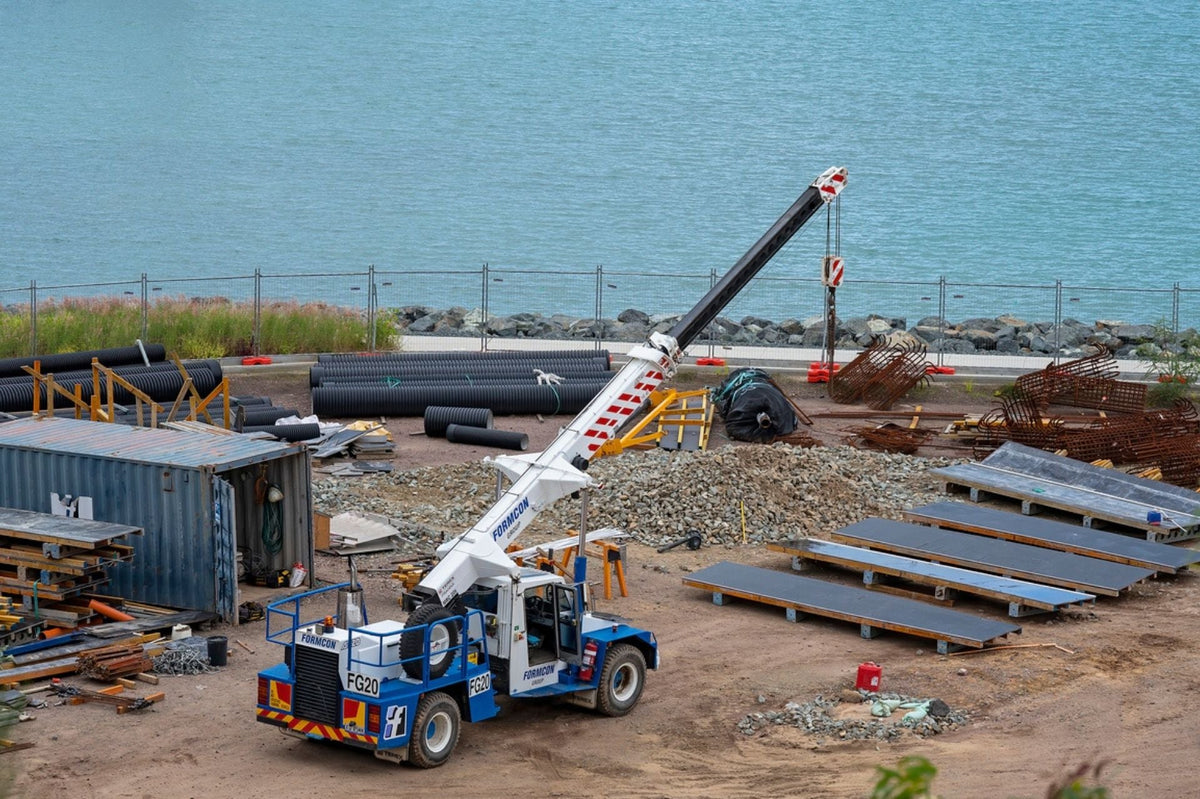 Sliding Cranes
